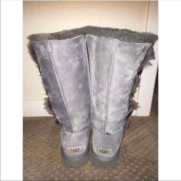 UGG Bailey Button Triplet Boot Tall Grey 7 - Picture 2 of 6